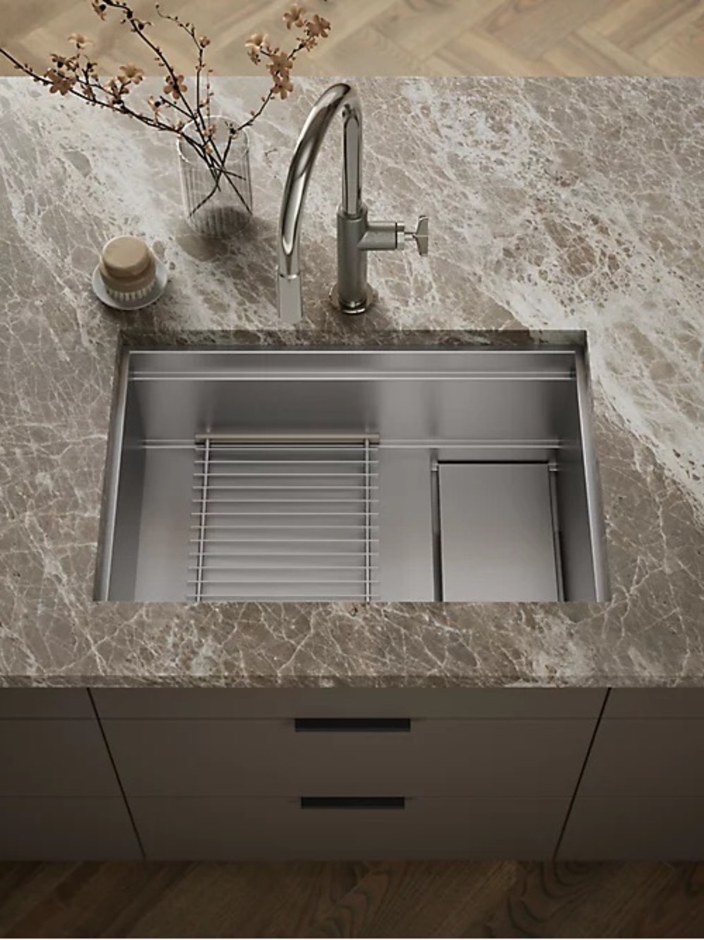 Stainless Steel Undermount Kitchen Sink - Brushed Silver